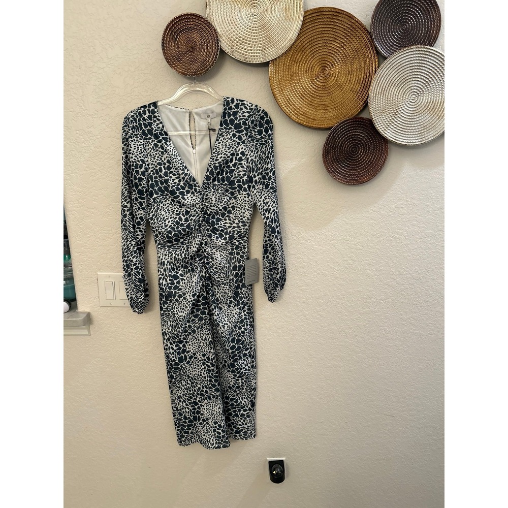 MSR animal print dress featuring a prominent center ruched NWT size Small